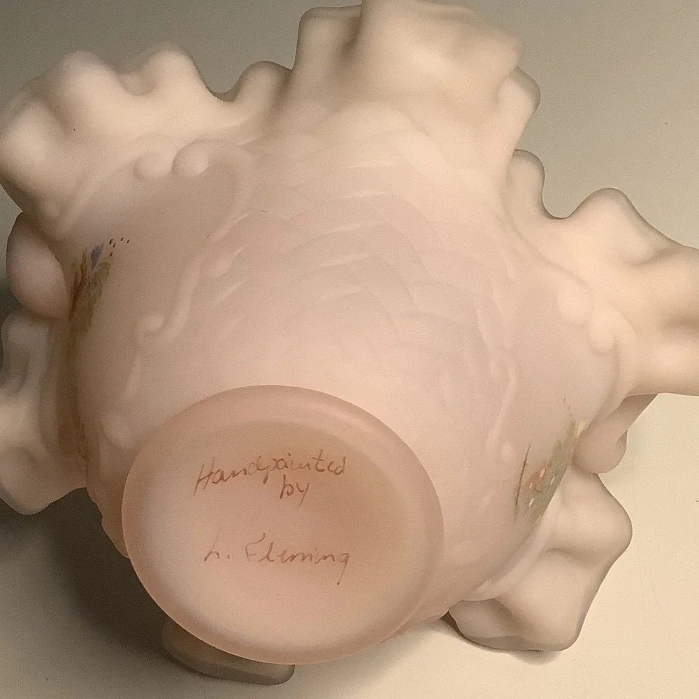 Fenton Pink Satin Glass Basket Ruffle Hearts & Flowers Hand Painted w/ Signature